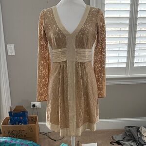 Laundry by Design gold and beige Lace Long Sleeve Dress